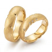 Juwelier-Range-Kassel-Wolke_2-gelbgold-2019-08