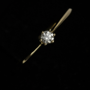 Juwelier-Range-Kassel-Verlobungsring-Brillant-Krappenfassung-gold-2020-01