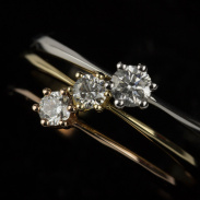 Juwelier-Range-Kassel-Verlobungsringe-Brillant-Krappenfassung-rose-gold-silber-2020-01