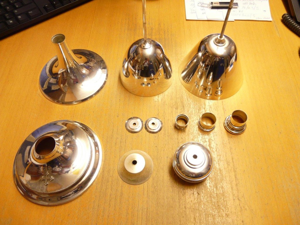 Kelche im demontierten Zustand